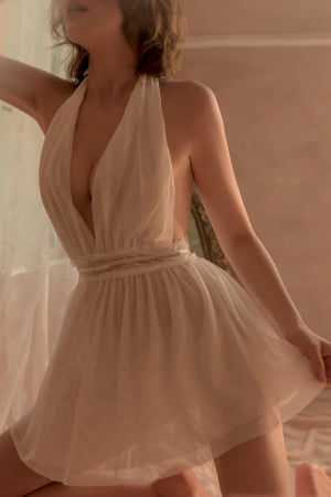 Damă - Set lenjerie erotica, rochita sexy si chiloti tanga YCFS-17alb
