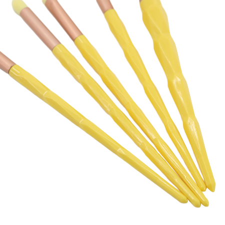 Cosmetice - Set portabil cu 5 pensule machiaj SL-21036galben