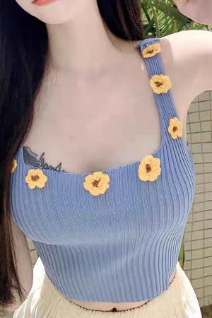Tricouri și Maiouri - Top din tricot cu aplicatii flori 3D XPX-7193albastru