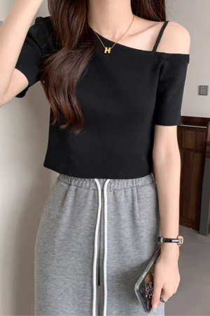 Tricouri și Maiouri - Top din tricot XPX-11215negru
