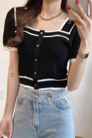 Tricouri și Maiouri - Tricou cu nasturi decorativi XPX-9155negru
