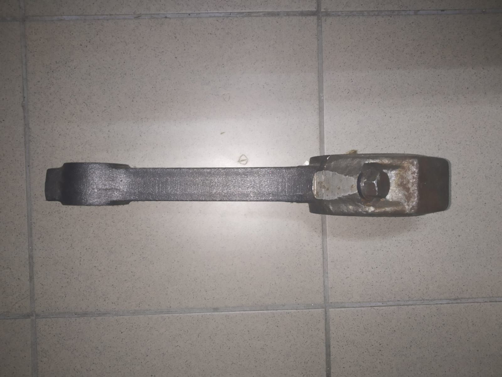 Biela motor tractor U800 [2]