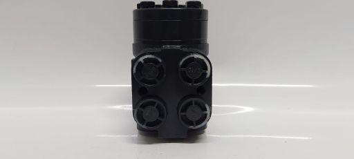 DISTRIBUITOR HIDRAULIC DIRECTIE U445 CU SUPAPA [1]