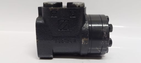 DISTRIBUITOR HIDRAULIC DIRECTIE U445 CU SUPAPA [4]