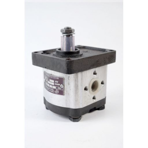 Pompa hidraulica dreapta U445 PLOPENI [0]