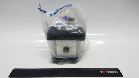 POMPA HIDRAULICA STANGA CU FILET U445 HYD [2]