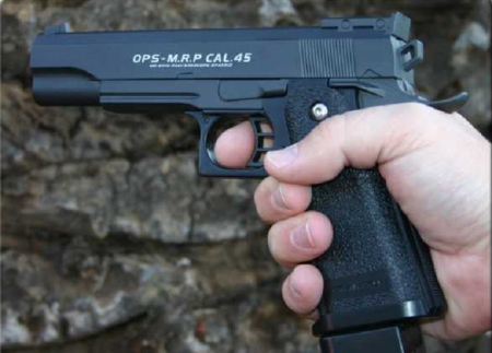 Pistol de jucarie cu aer comprimat c9 + 200 bile, Metal, Negru, [1]