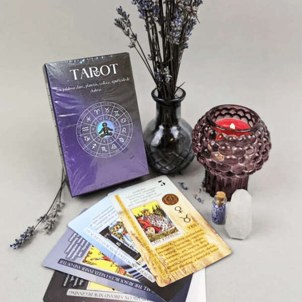 set-de-cărți-de-tarot-pentru-începători-ghid-detaliat-și-ilustrații-captivante [5]