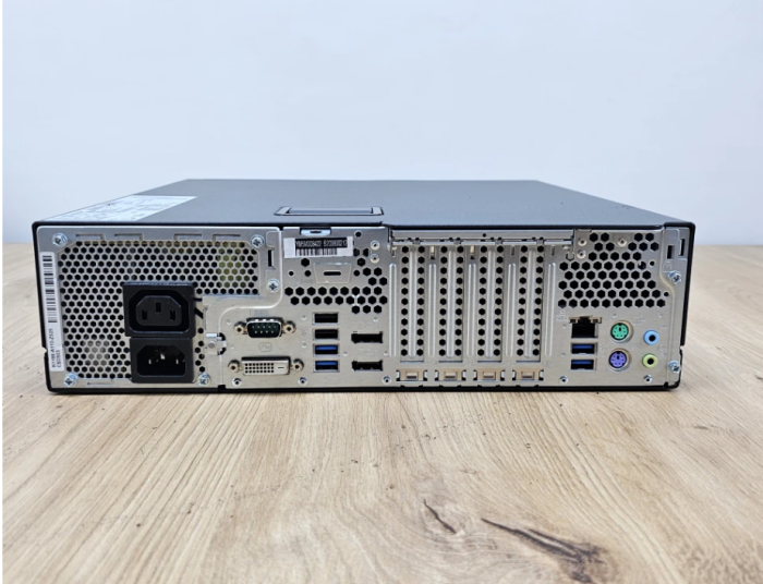 Desktop FUJITSU ESPRIMO D956 SFF [3]
