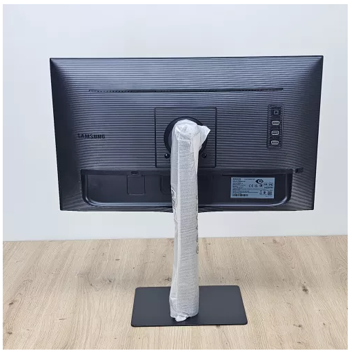 Monitor NOU SAMSUNG ViewFinity S6 (S24A600UCU) - 2K WQHD, 24 Inch, USB-C [2]