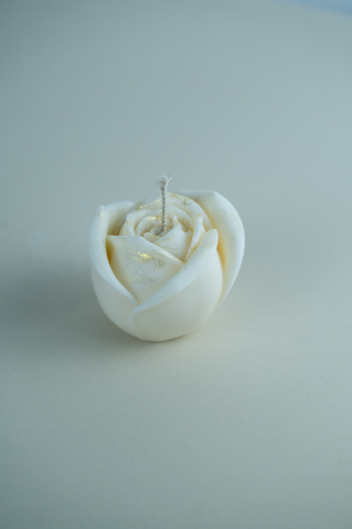 Lumanare Flor de Amor alba cu sclipici auriu [1]