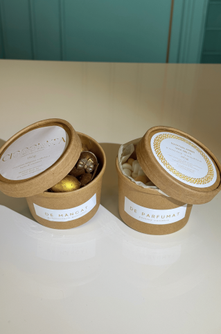 Yummy Candles x Arhitectura Gustului - Pachet Paste Wax Melts Egyptian Amber si Ciocolata belgiana cu lapte si caramel