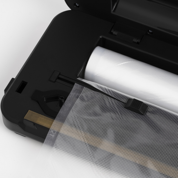 ZAFIT™ VID-110 PRO+ élelmiszervákuumozó készülék, 30 cm-es hegesztőszalaggal, 300 cm x 28 cm-es tekercsel, palackok és dobozok vákuumcsövével, fekete/inox [5]