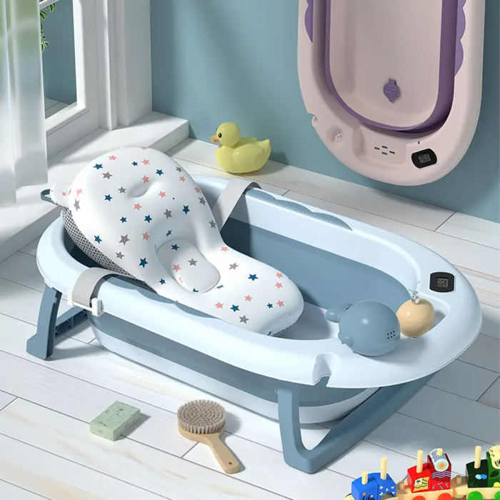 Vasca da bagno per bambini con supporto FiGGA®, 0–48 mesi, pieghevole, con termometro, piedini antiscivolo, tazza per risciacquo tipo giocattolo, supporto per soffione doccia, portasapone, blu [9]