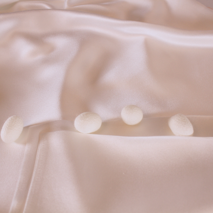 Fata perna matase naturala mulberry, 22 MM, 6A [10]