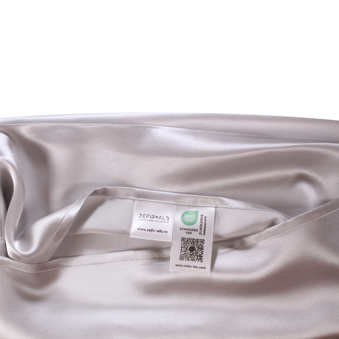 Set cadou februarie din mătase – față de pernă, eșarfă și lumânare [4]