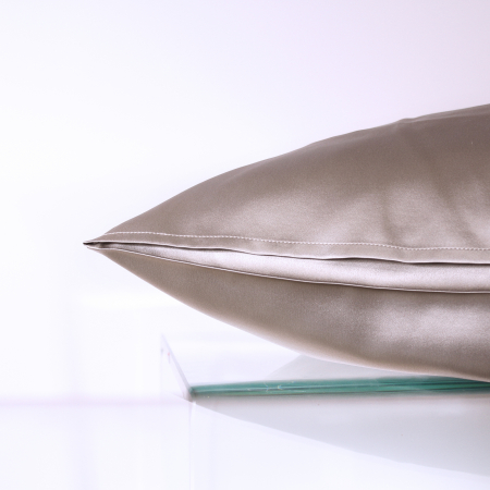 Fata perna matase naturala mulberry, 22 MM, 6A [3]