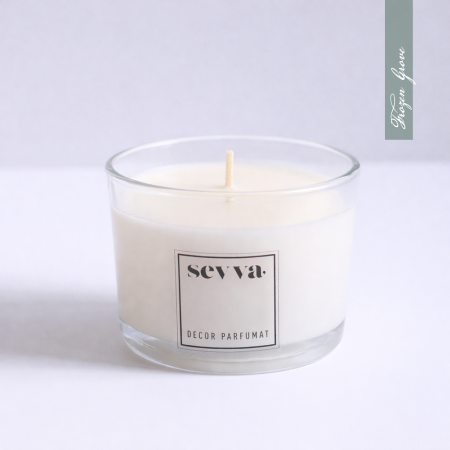 Lumânare parfumată Frozen Grove