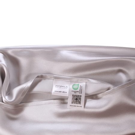 Set cadou februarie din mătase – față de pernă, eșarfă și lumânare [3]