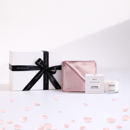 Set cadou februarie din mătase – fețe de pernă  și lumânare [0]