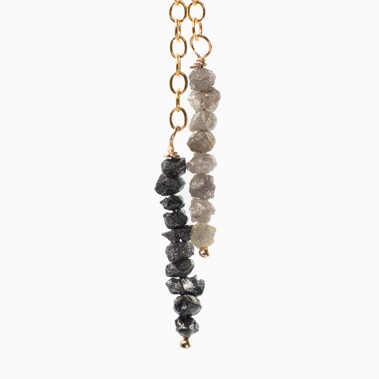 Cercei Gold filed 1/20 diamante negre si gri neprelucrate microfatetate 2 mm lungime 5 cm [2]