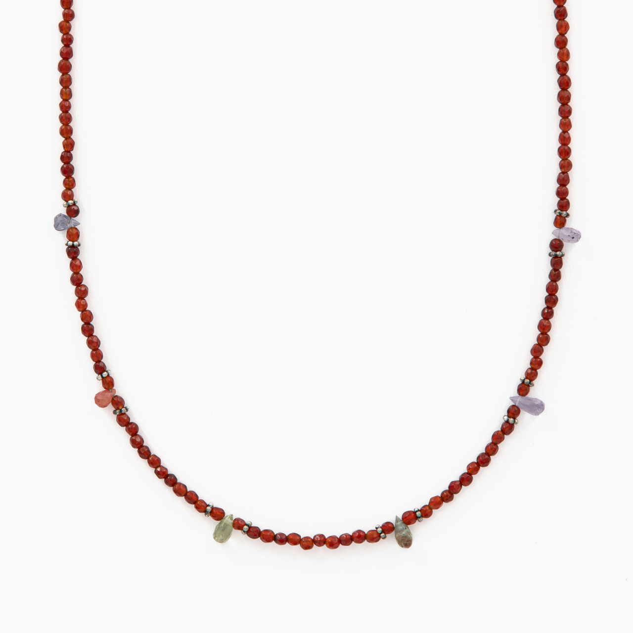 Colier argint pietre semipretioase carneol microfatetat 2 mm briolete din safir multicolor lungime 42 cm [1]