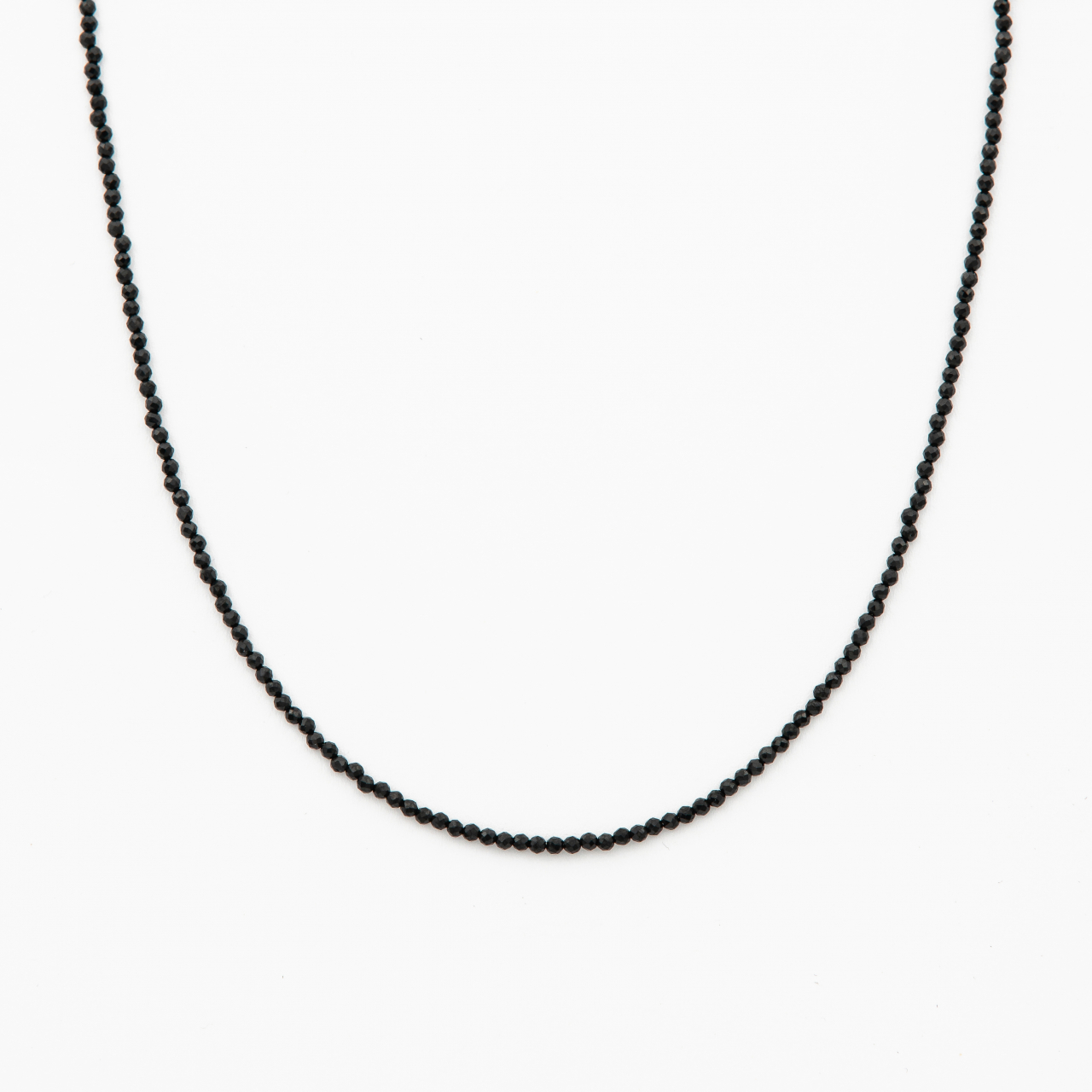 Colier argint pietre semipretioase microfatetate spinel  de 3 mm  lungime 42 cm [1]