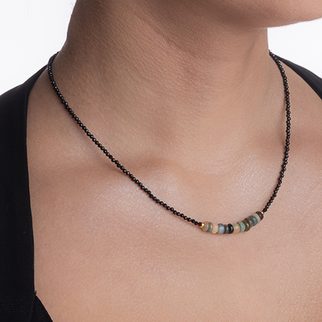Colier pietre semipretioase spinel negru microfatetat 2,5 mm cu opal etiopian lungime 42 cm [4]
