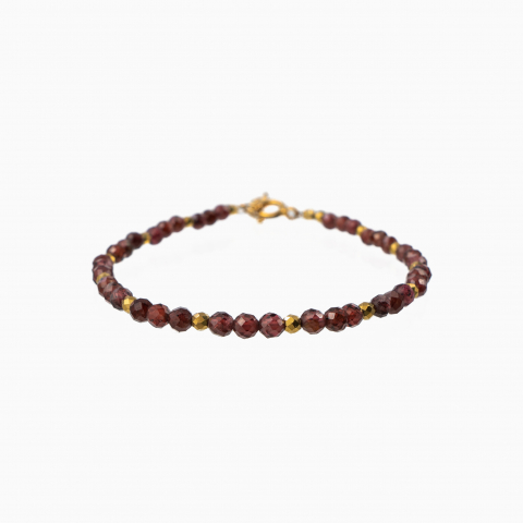 Bratari dama - Bratara argint pietre semipretioase granat microfatetat 3 mm cu accente din hematit auriu inchis lungime 16-19 cm