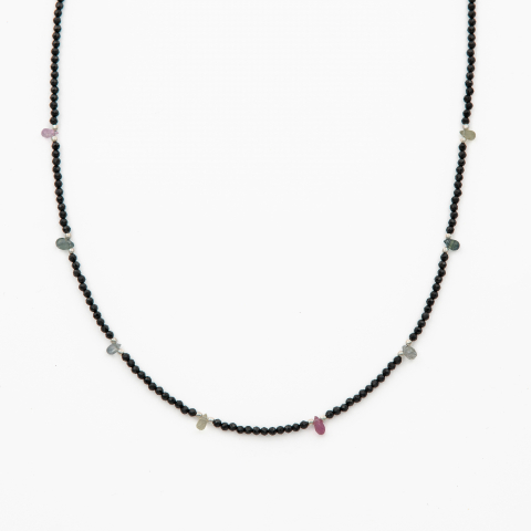 Coliere dama - Colier argint pietre semipretioase microfatetate din spinel 2 mm si briolete din safire multicolore lungime 42 cm