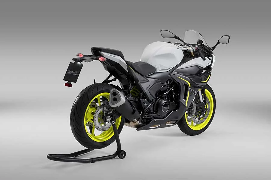 Benelli Tornado 550 35KW [4]