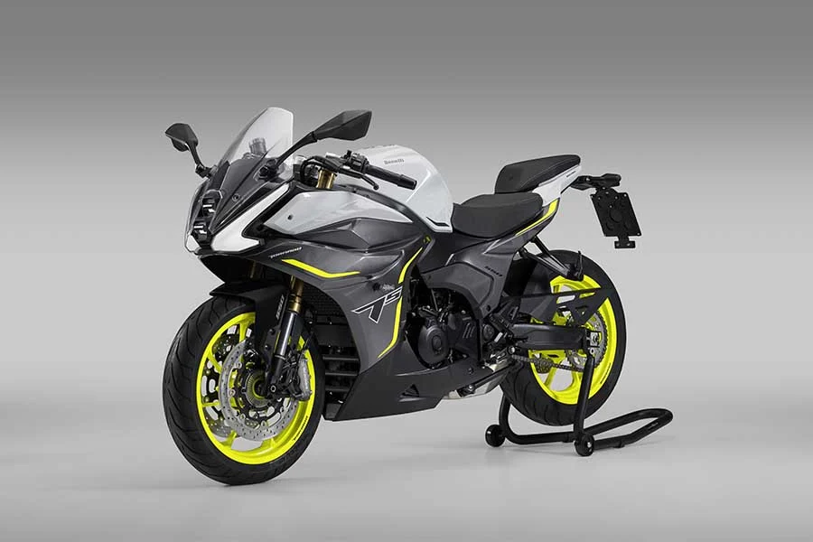 Benelli Tornado 550 [2]