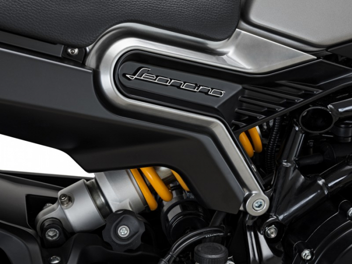 Benelli Leoncino 800 ABS [3]