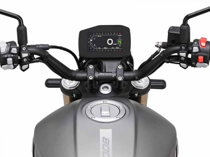 Benelli Leoncino 800 ABS [2]