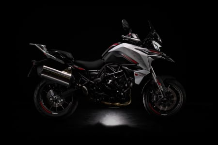 Benelli TRK 702 [7]