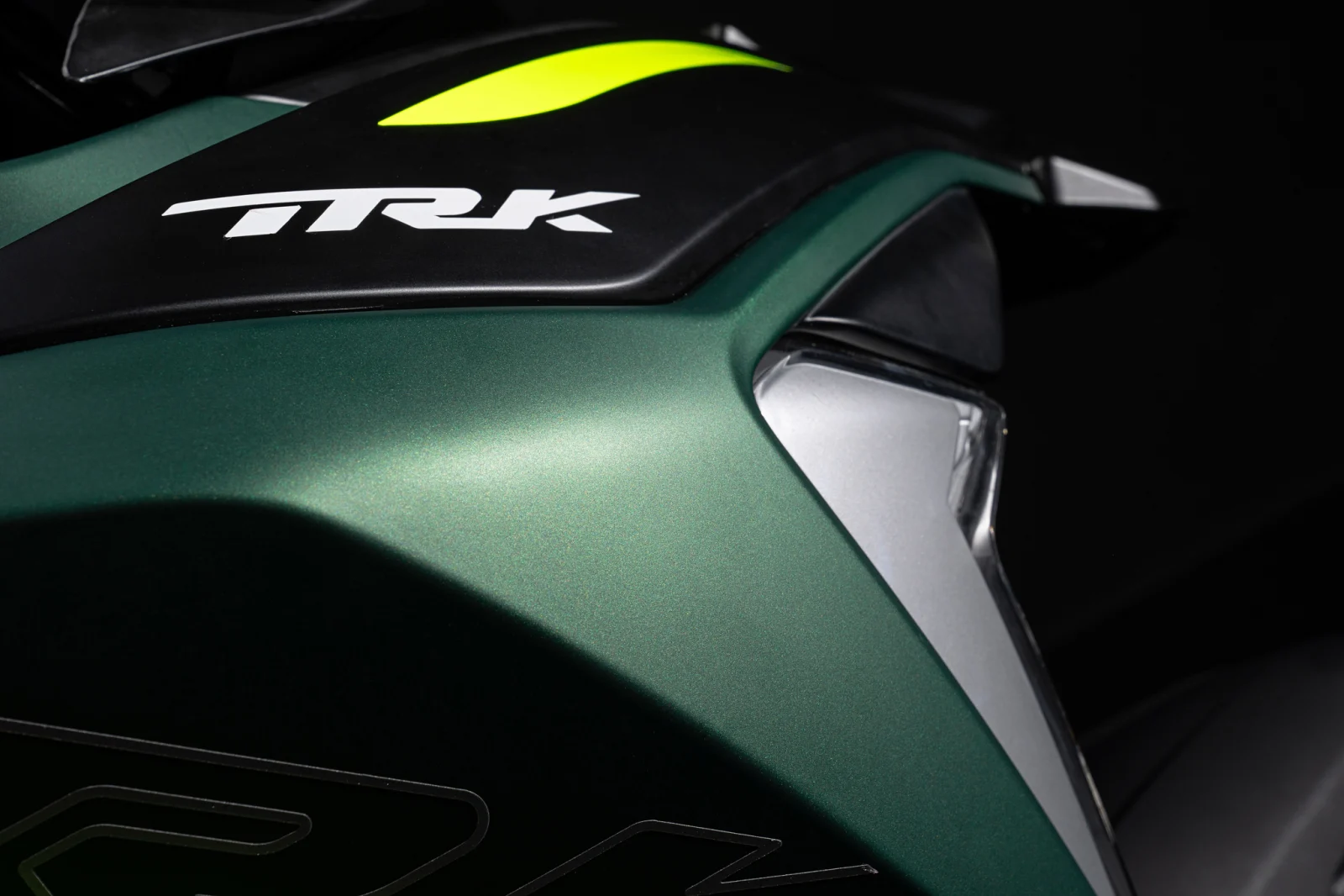 Benelli TRK 702X [9]