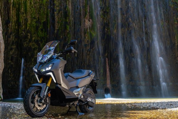 Sym Adx TG 400 [4]