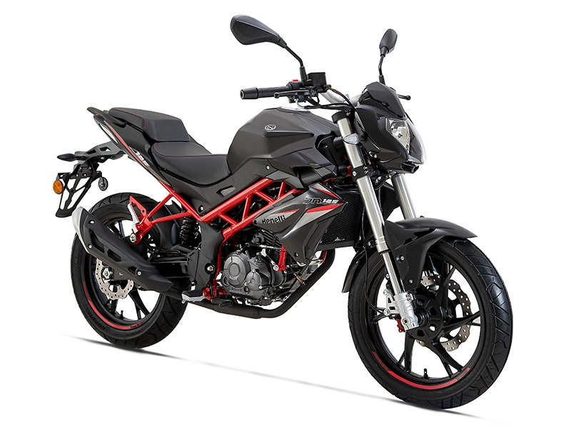 Benelli BN125 [1]