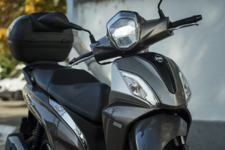 Sym Symphony ST A/C 200 ABS + TopCase [3]
