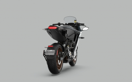 Motocicleta Electrică Zero Motorcycles SR/S [9]