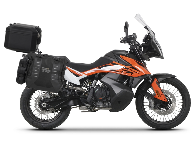 Complete set of SHAD TERRA TR40 adventure saddlebags and SHAD TERRA