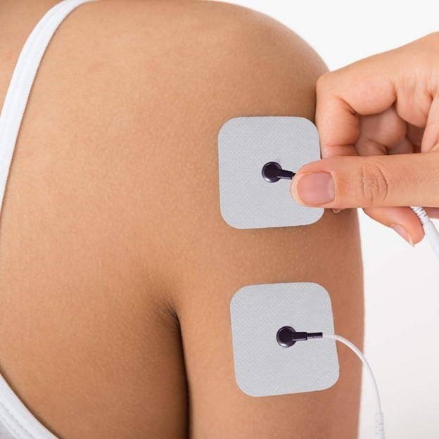 Set 2 electrozi din gel autoadezivi, reutilizabili, compatibili cu aparatele de electrostimulare TENS, EMS, 4 cm [1]