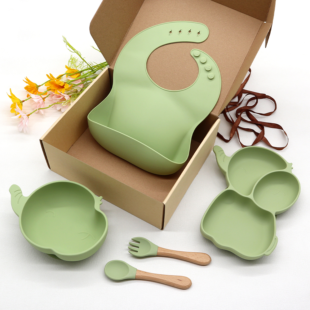 Set hranire Bebeulsi pentru diversificare, 5 piese, silicon, fara BPA, Verde, model Elefant [1]