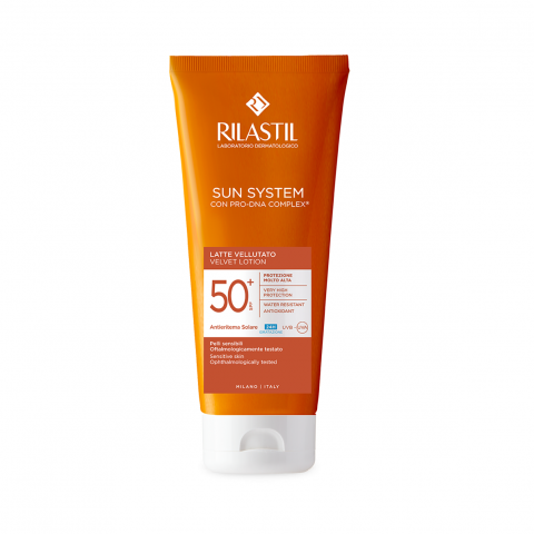 Dermato-Cosmetice - RILASTIL SUN SYSTEM - Lotiune catifelata cu SPF 50 x 200ml