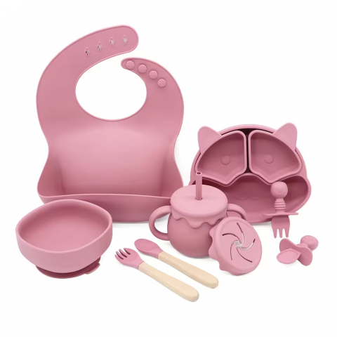 Mama si Copilul - Set complet hranire bebelusi pentru diversificare, silicon, fara BPA, 13 piese, Roz