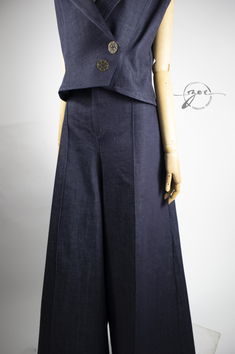 Set Denim Sculptural — Vestă cu guler amplu & Fustă-Pantaloni evazați [4]