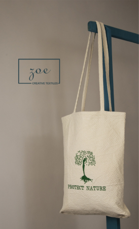 Genti Tote - Geantă Tote „Purtătoarea” din Bumbac 100% – Colecția Simboluri Feminine | Zoe Creativ
