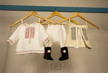 PUF DE LUMINA - Camasa/Pantaloni/Vesta/Botosei Zoe Bebe