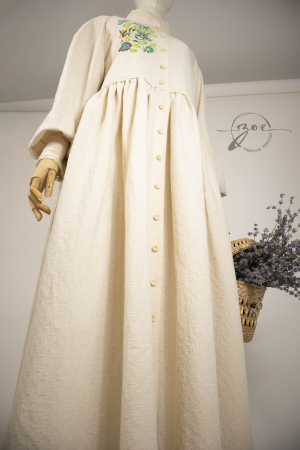 rochie-zoe-matasea-campului-panza-topita-broderie-florala-camp [1]