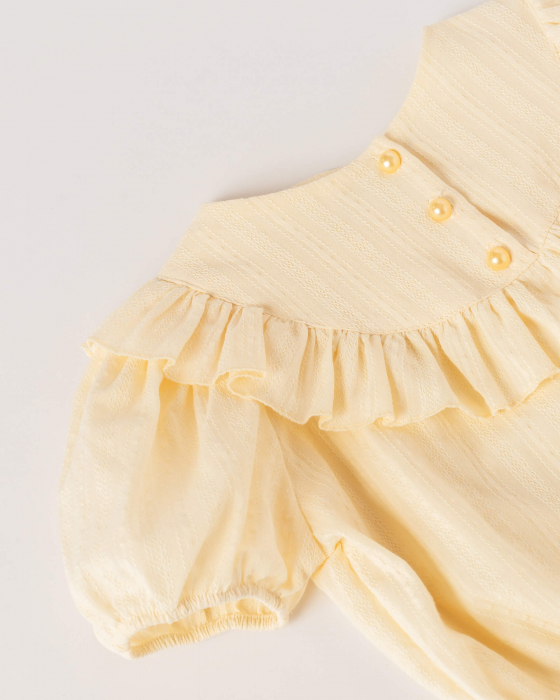 Bluza ivory, din bumbac, cu volanas si maneci scurte bufante [4]
